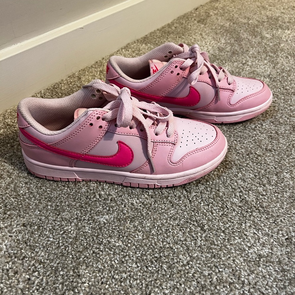 Women’s Nike Low Dunks Triple Pink